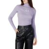 Dolcevita Calvin Klein Jeans con piccolo logo centrale