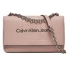 Borsa Calvin Klein sculpted ew flap