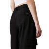Pantaloni Calvin Klein cargo sartoriali taglio relaxed