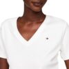 T-shirt Tommy Hilfiger slim fit con scollatura a V