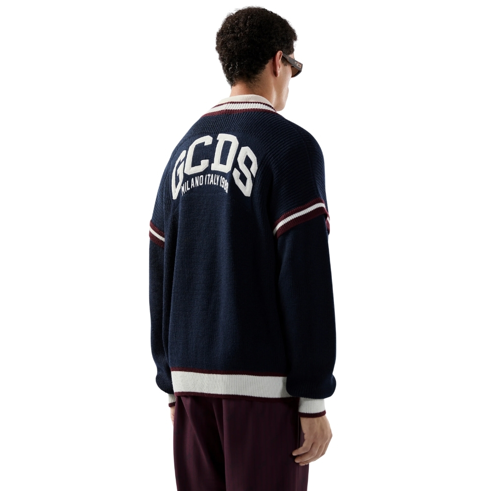 Cardigan GCDS college logo lounge