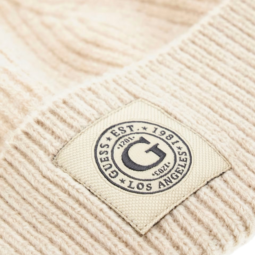 Berretto Guess in maglia a costine