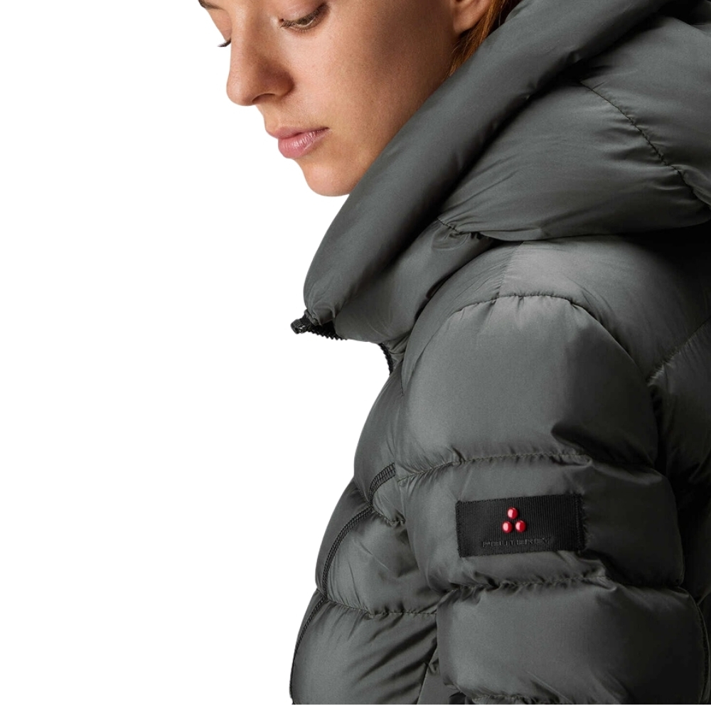 Piumino Peuterey in tessuto riciclato