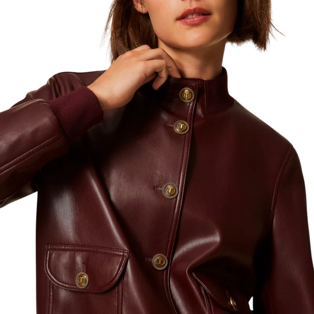 Giacca Twinset effetto pelle con bottoni