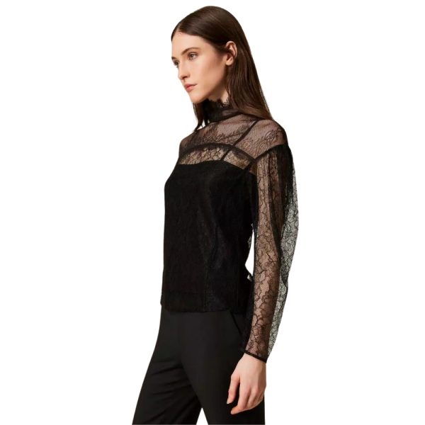 Blusa Twinset in pizzo con volant