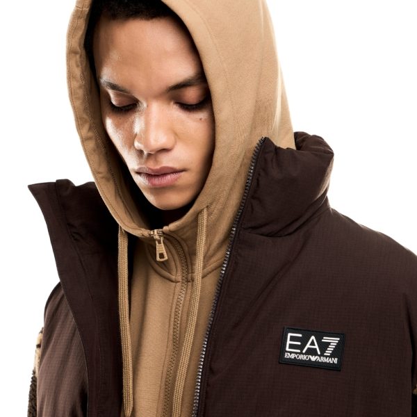 Tuta EA7