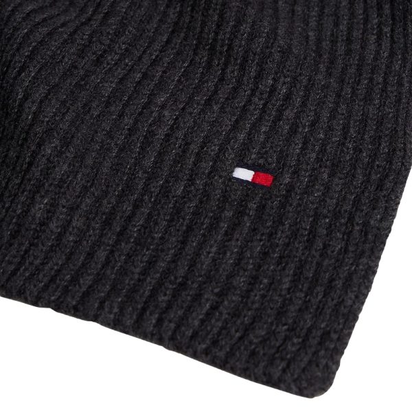 Sciarpa Tommy Hilfiger con logo ricamato
