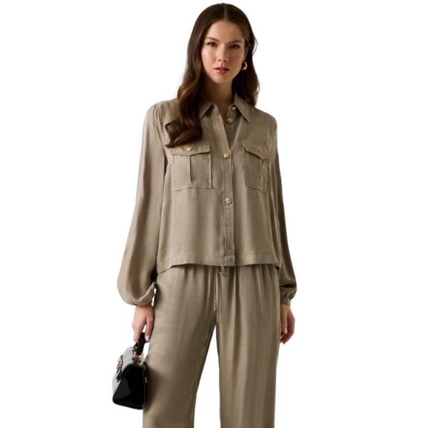 donna_abbigliamento_camicie_guess_w6gh22w1789p26_112365_11664_4_hd.jpg