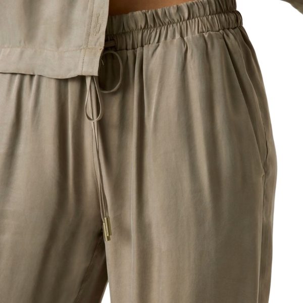 donna_abbigliamento_pantaloni_guess_w6gb07w1781p26_112351_11664_2_hd.jpg