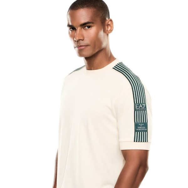 uomo_abbigliamento_tshirt_armaniea7_7m001507af16548p26_31187_5832_4_hd.jpg