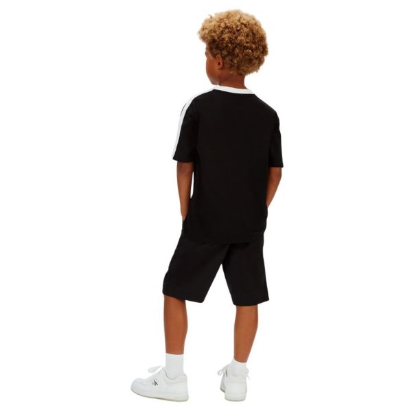 bambino_abbigliamento_tshirt_calvinklein_lvcksja01bbehp26_79966_11453_4_hd.jpg