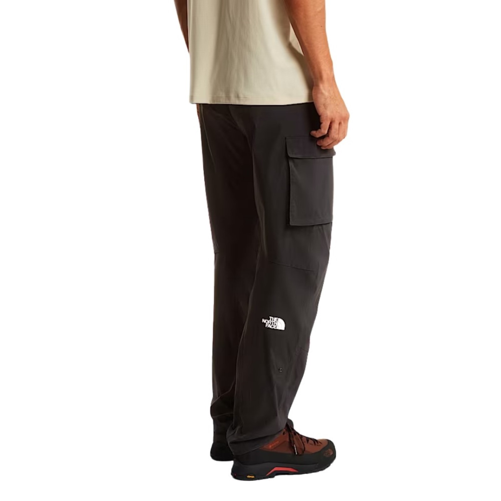 uomo_abbigliamento_pantaloni_thenorthface_nf0a8ec6jk31p26_89504_551_3_hd.jpg