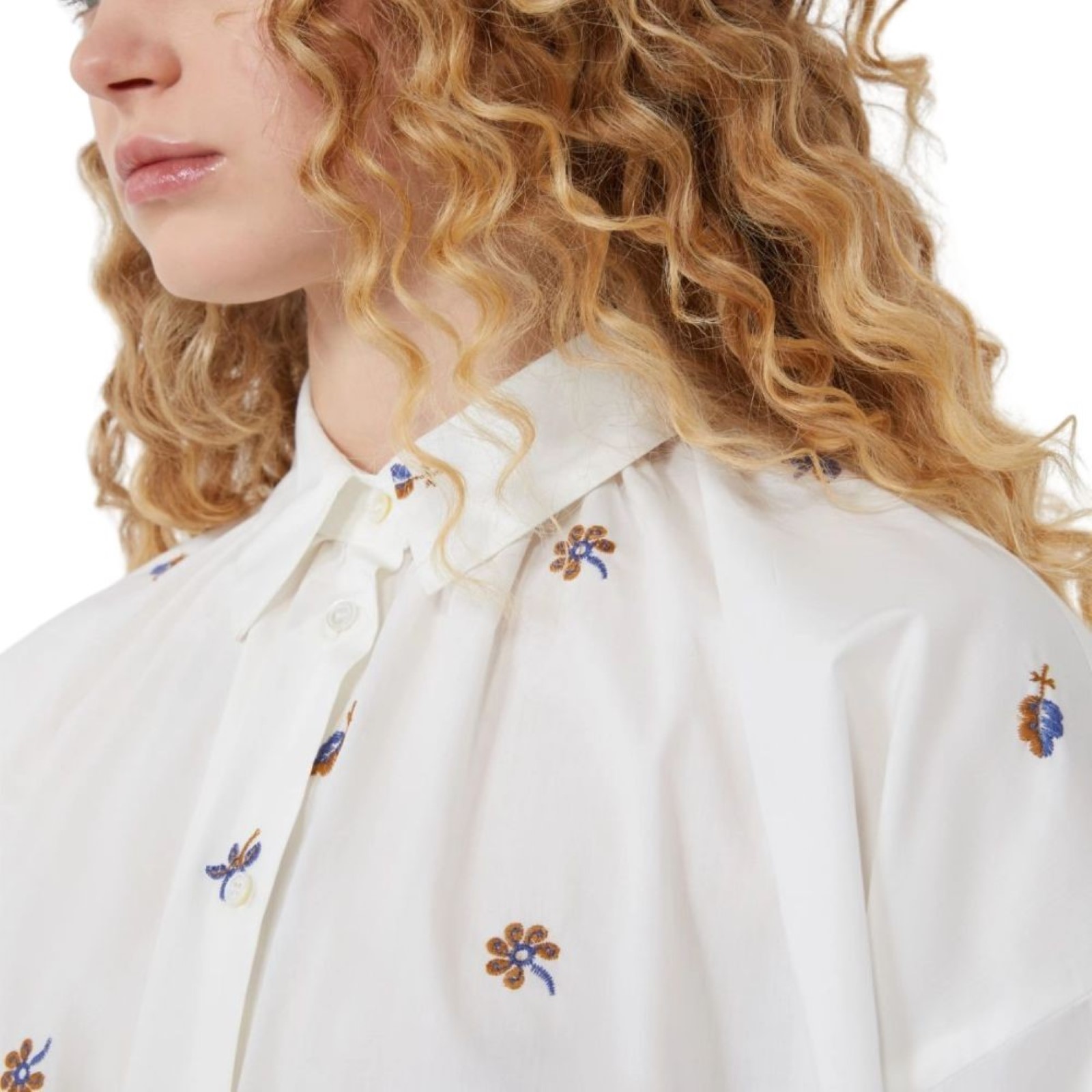 donna_abbigliamento_camicie_maxmara_2615111042600p26_12497_16117_4_hd.jpg