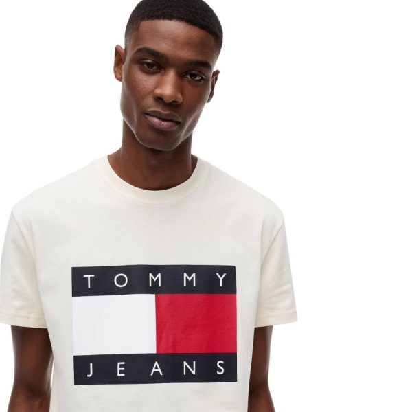 uomo_abbigliamento_tshirt_tommyhilfiger_dm0dm22645aefa26_120618_16747_4_hd.jpg