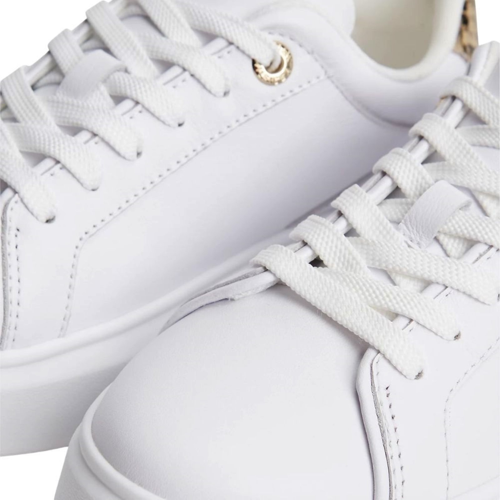 donna_calzature_sneakers_tommyhilfiger_fw0fw09456ybsa26_120707_16083_4_hd.jpg