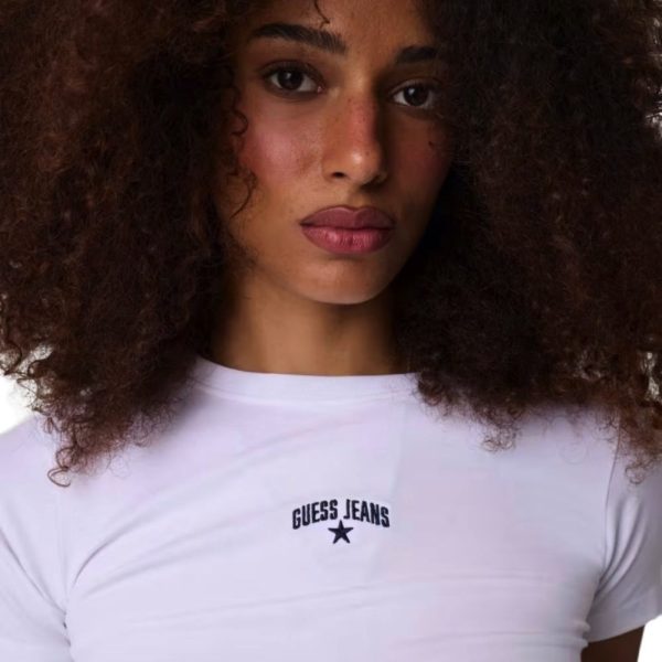 donna_abbigliamento_tshirt_guess_w6yi51k4679a26_123869_16969_4_hd.jpg