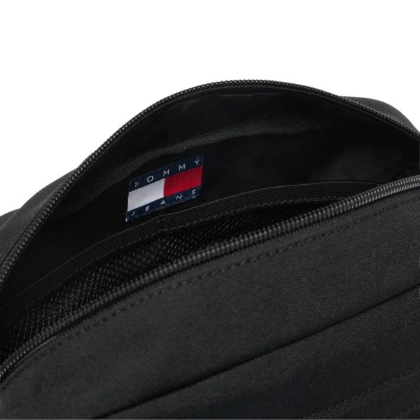 uomo_accessori_pochette_tommyhilfiger_am0am14474bdsa26_120515_16084_4_hd.jpg