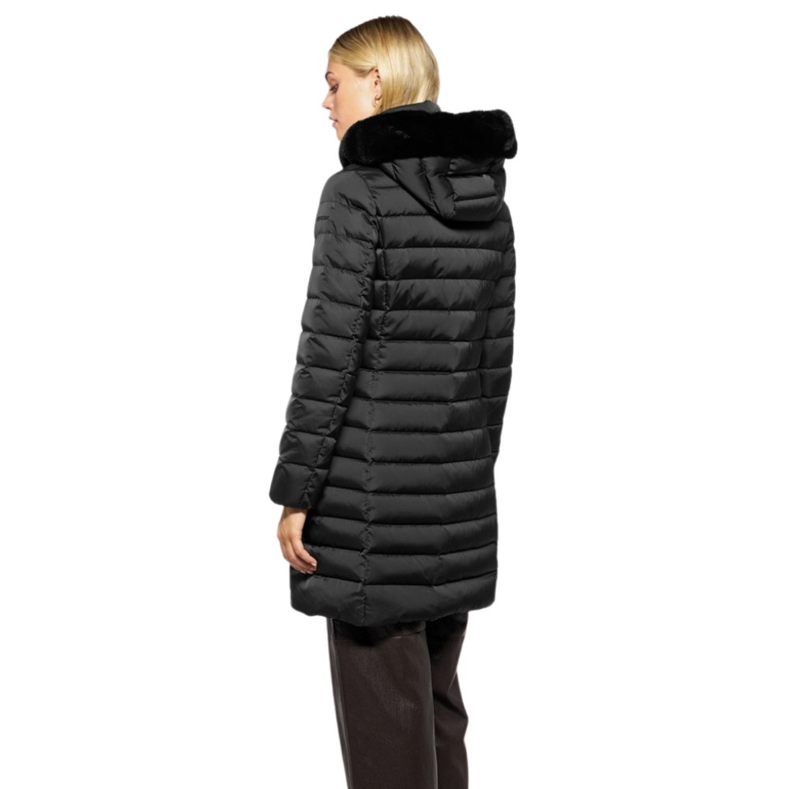 donna_abbigliamento_giubbini_geox_w6626ht3122a26_127281_16084_3_hd.jpg