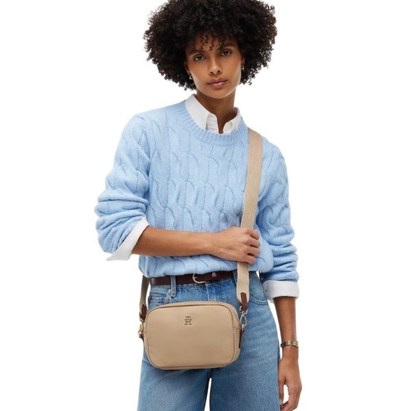 donna_accessori_borse_tommyhilfiger_aw0aw17704acca26_121116_16867_2_hd.jpg