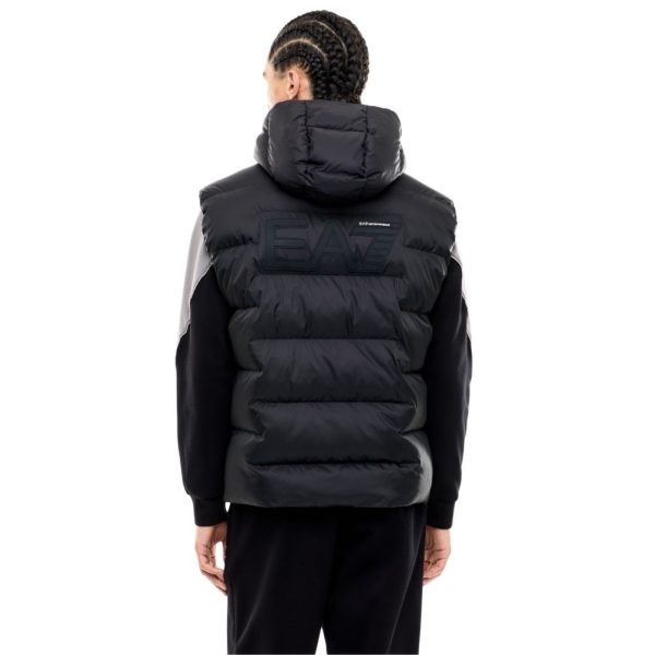 uomo_abbigliamento_gilet_armaniea7_7m002386af15956a26_122476_16084_3_hd.jpg