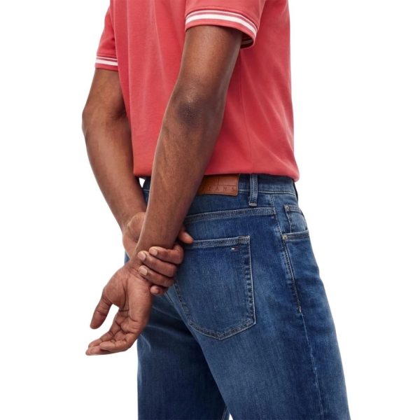 uomo_abbigliamento_jeans_tommyhilfiger_dm0dm233951aba26_120640_16752_4_hd.jpg