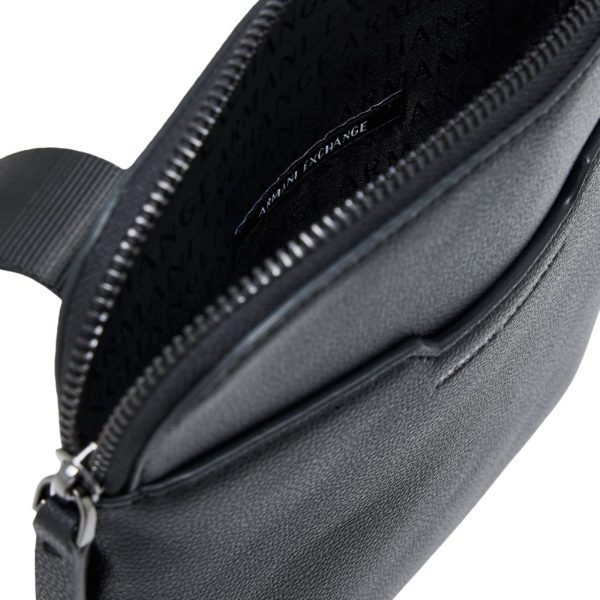 uomo_accessori_tracolle_armaniexchange_xm002586af22651a26_125708_16084_3_hd.jpg